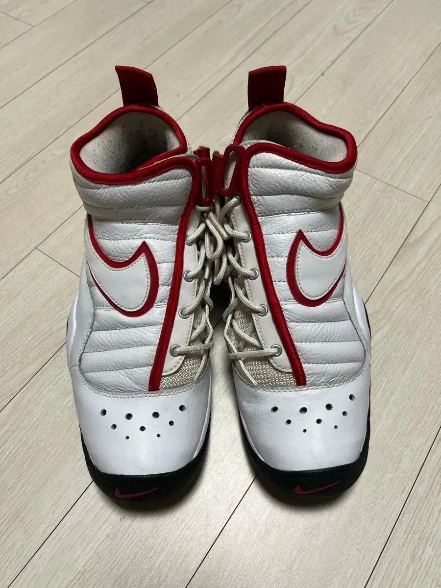 ナイキ スニーカー エア シェイク 265