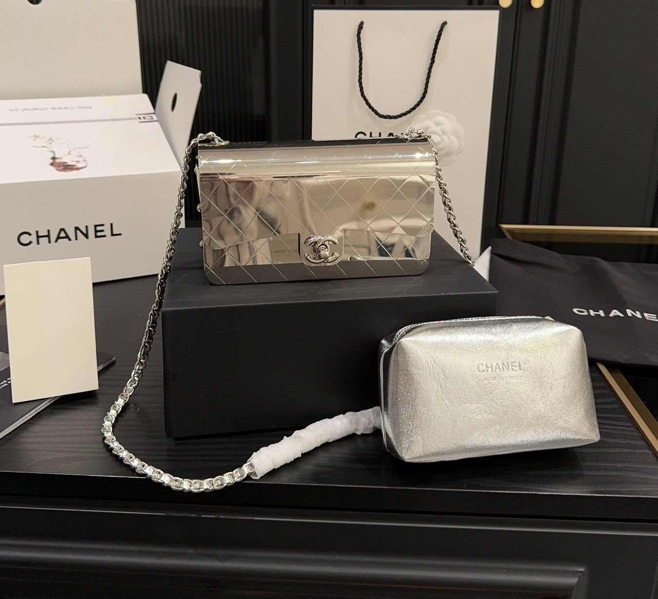 美品☆ CHANEL シャネル チェーンバッグ