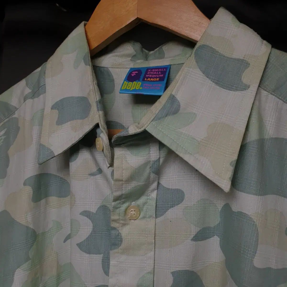 BATHING APE