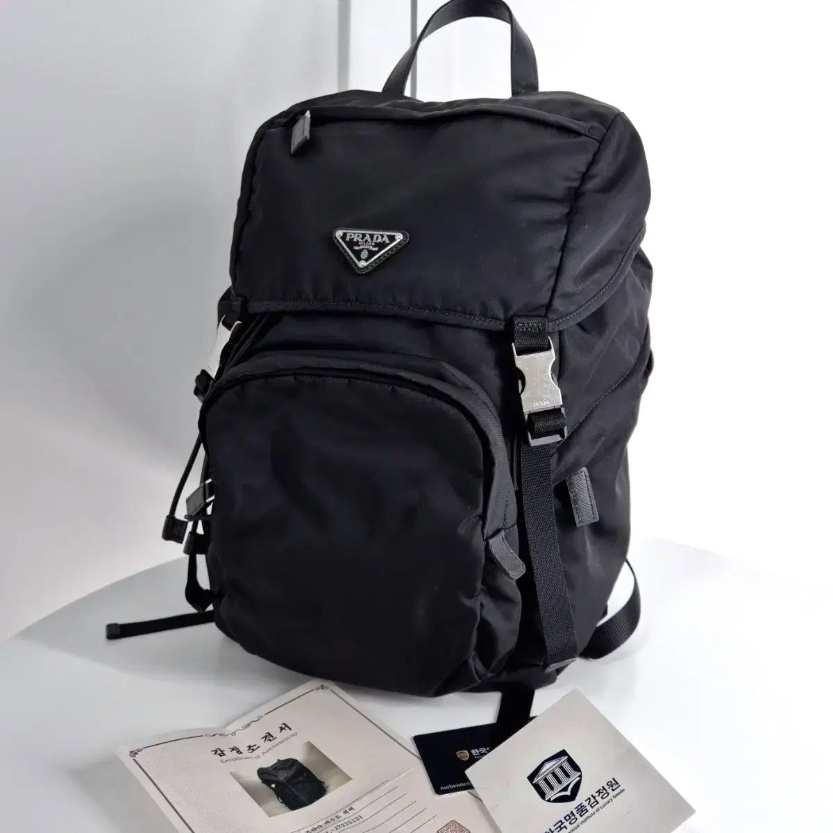 PRADA プラダ三角ロゴナイロンカーキ巾着リュックバックパック