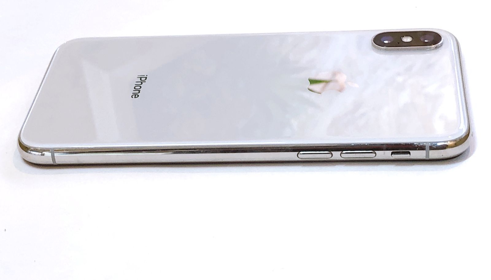 2605】iPhone X MQAY2J/A 64GB シルバー 白ロム ネットワーク
