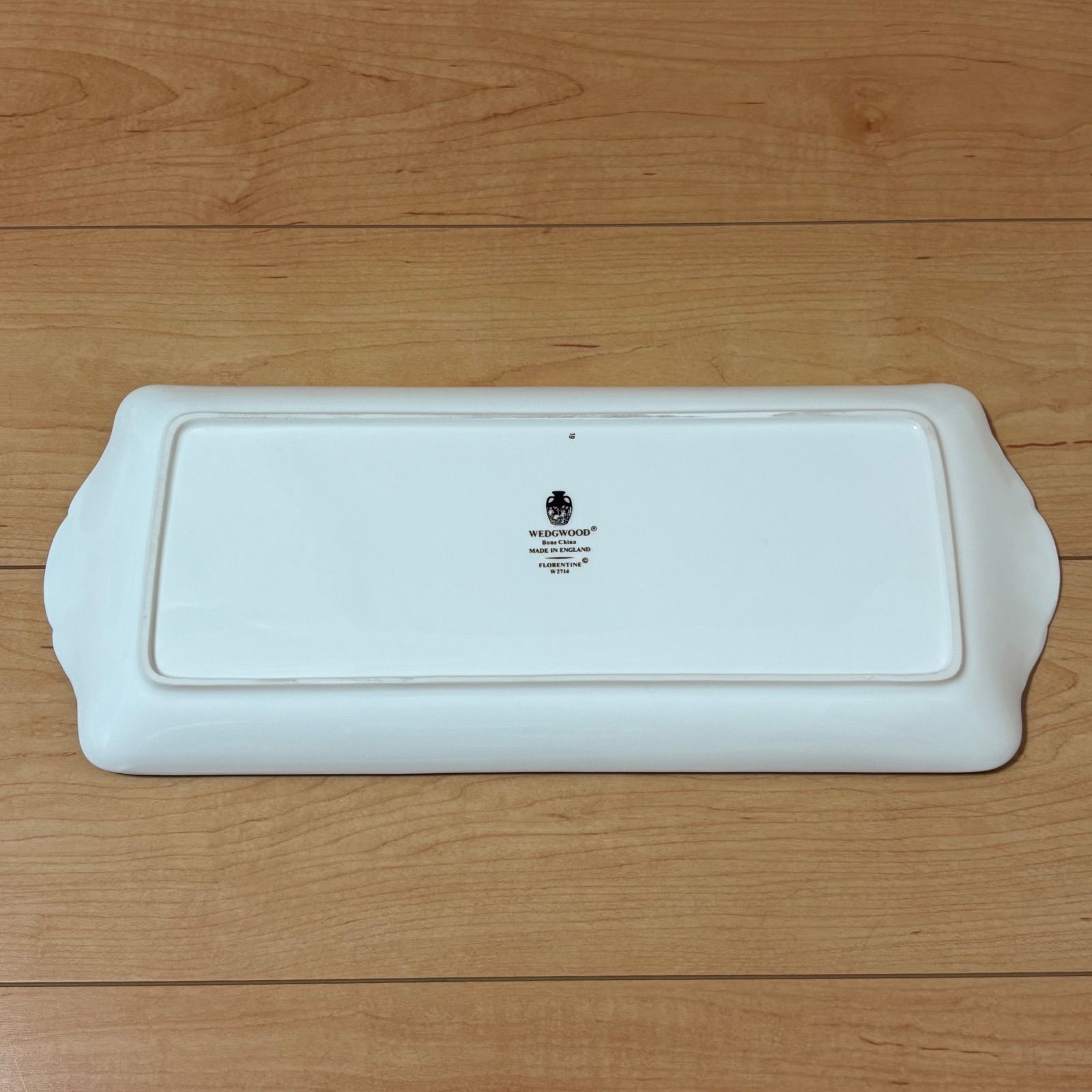 ウェッジウッド サンドウィッチプレート FLORENTINE WEDGEWOOD ウェッジウッド フロレンティーン サンドウィッチ プレート