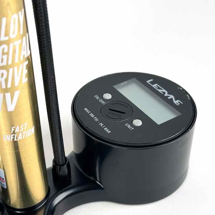 最速発送 LEZYNE レザイン 18K Digital Drive Pro Head 自転車 空気入れ 仏式