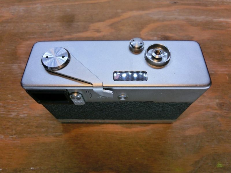 【完動品・美品】Rollei 35 ローライ35 シルバー　ドイツ製　露出計OK 7623 美品 Rollei 35 露出計OK ドイツ製 シルバー ローライ - メルカリ