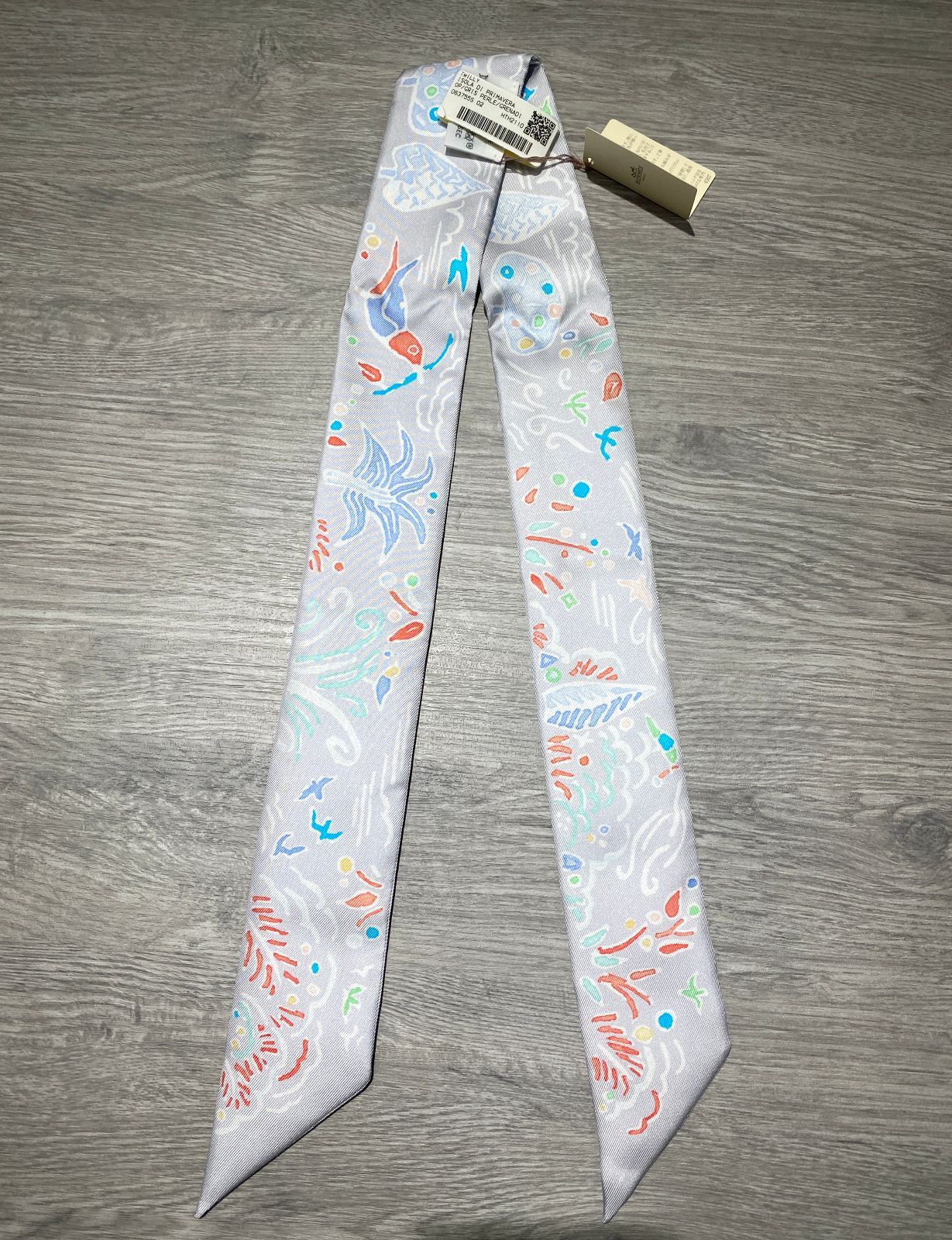 ☆EM1238 HERMES エルメス ツイリー シルク スカーフ グレー レッド