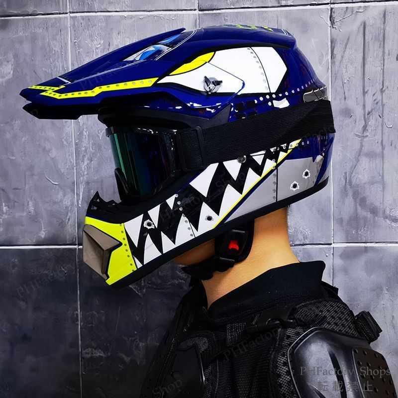 ヘルメット オフロードマウンテンバイクヘルメット フルフェイスヘルメット バイクヘルメット DOT認定 ゴーグル グローブ付き 軽量 快適 耐久性 安全性 通気性 男女兼用 3色 ビッグティース柄 A165