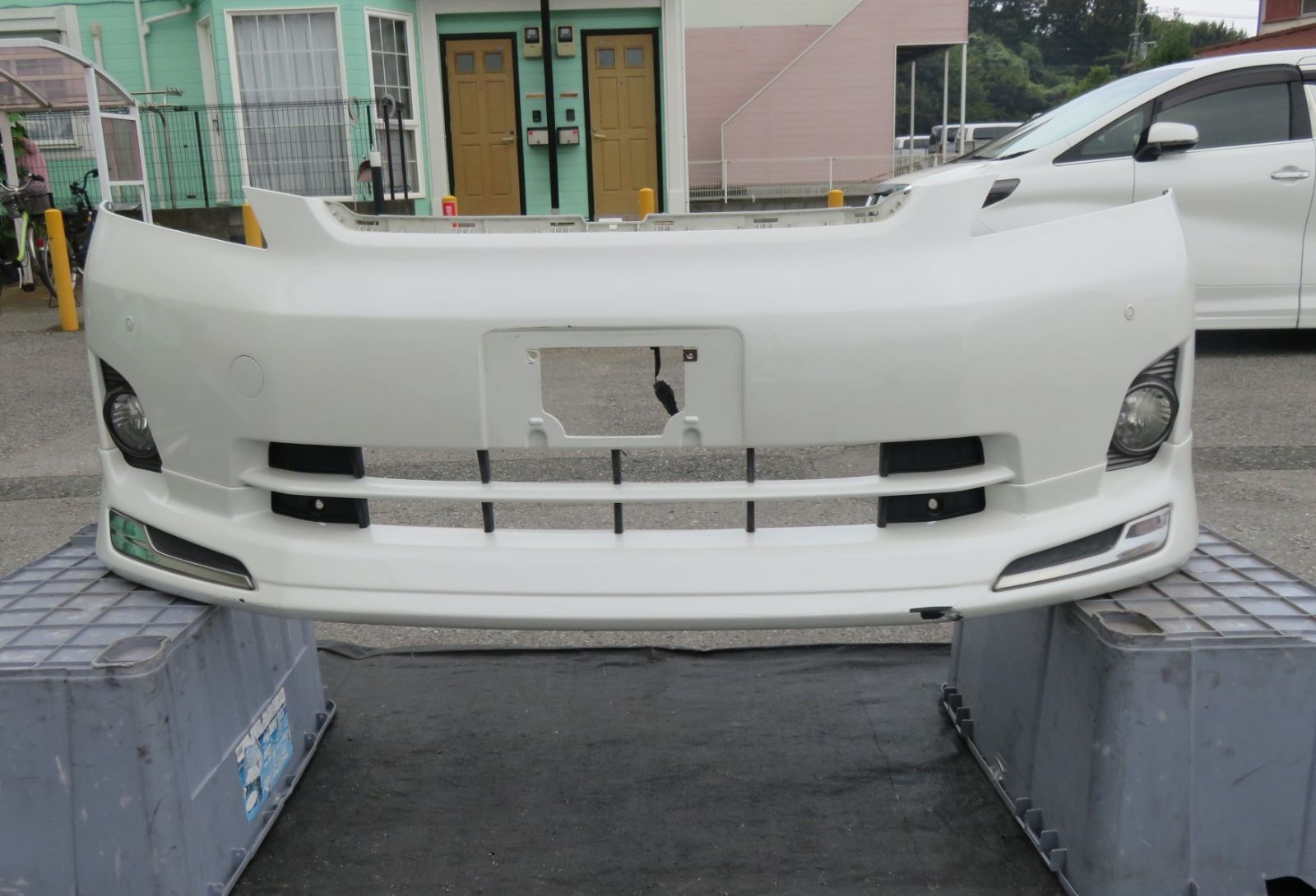 LA6420 人気モデリスタ ヴェルファイア GGH25W 前期 フロントバンパー スポイラー付 MODELLISTA 白070 ANH20W ANH25W GGH20W ひび割れ有