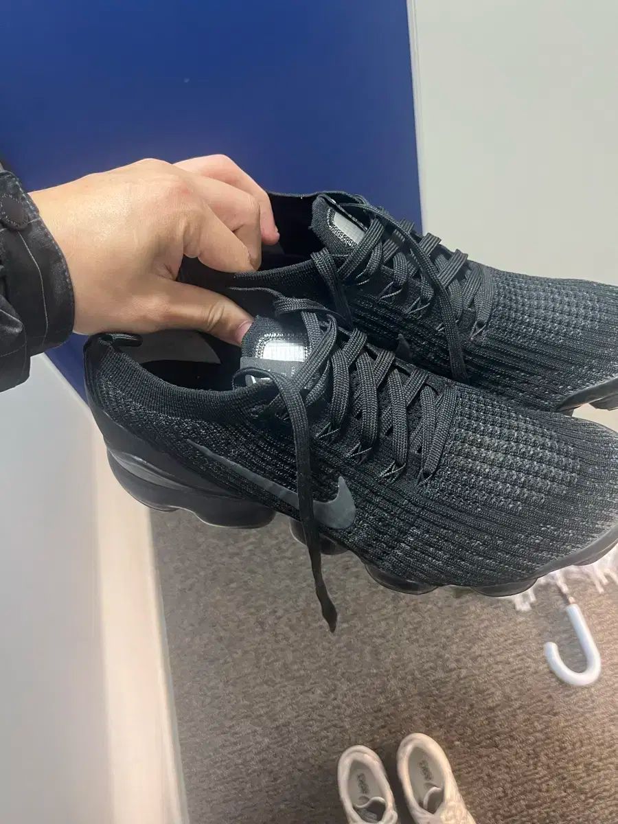NIKE(ナイキ) エア ヴェイパーマックス フライニット 3 0 トリプル 黒