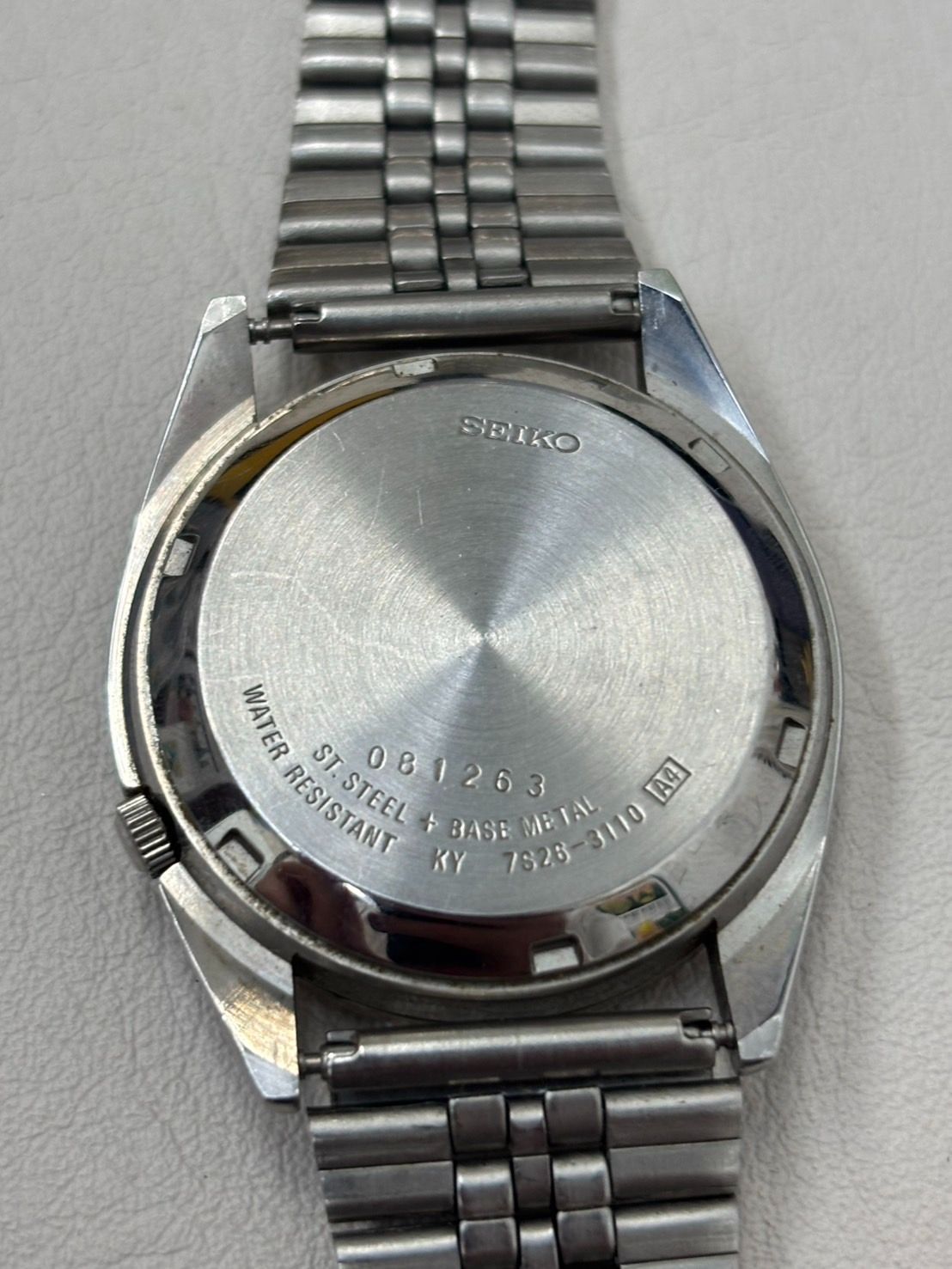 ヴィンテージ Seiko5 7S26-3110 シルバー デイ デイト 自動巻き N