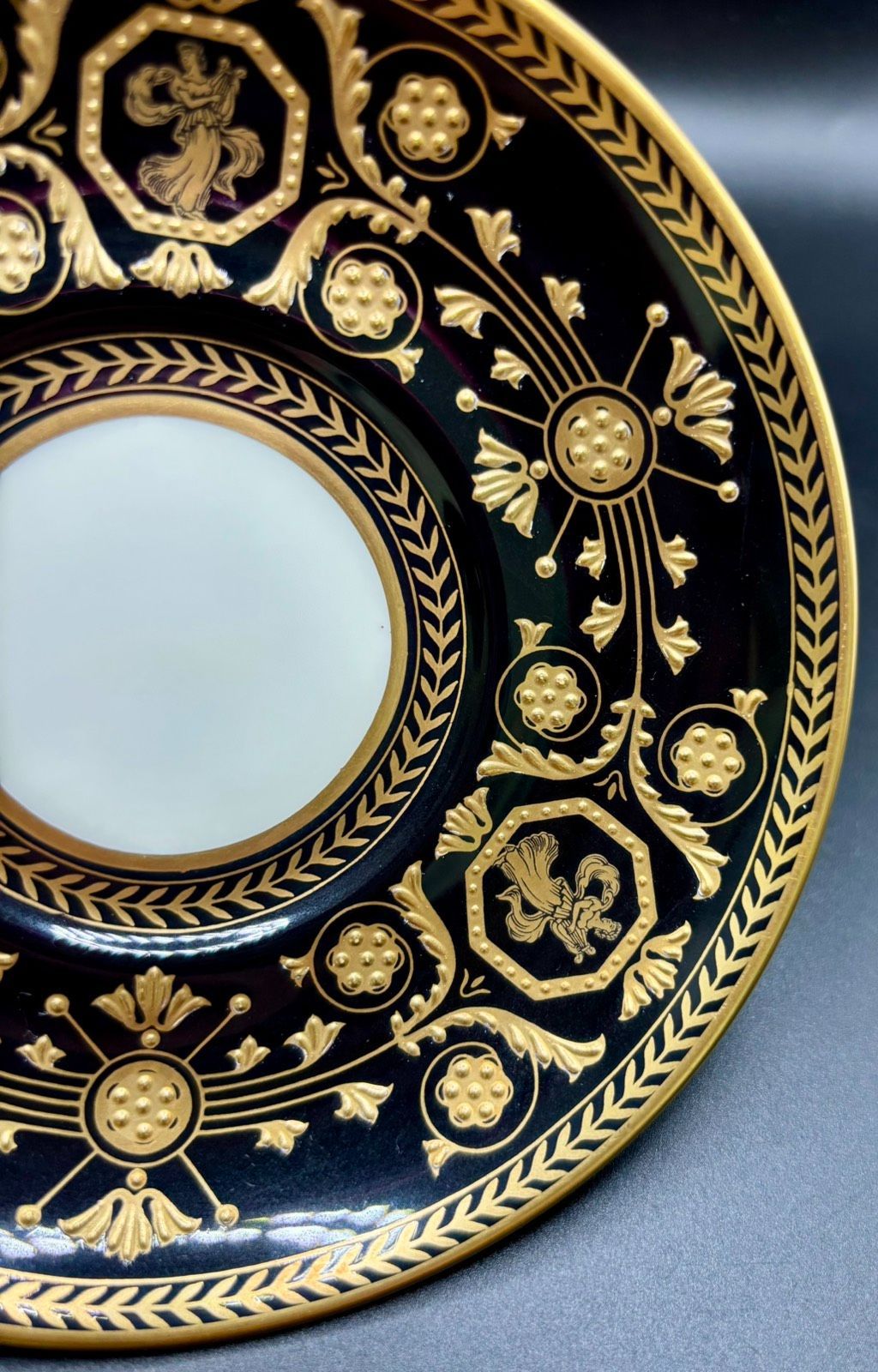 アストバリー ブラック