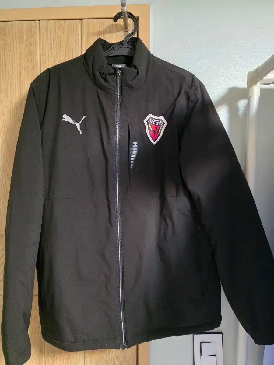 POHANG STEELERS 浦項スティーラース ダウン ジャケット