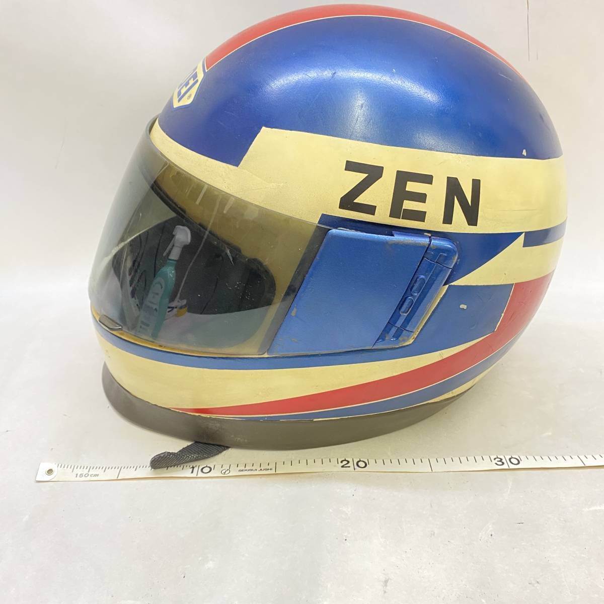 【希少】SHOEI　バイク　ヘルメット　レトロ 発売直前のネオレトロヘルメット・SHOEI「グラムスター」に彩色