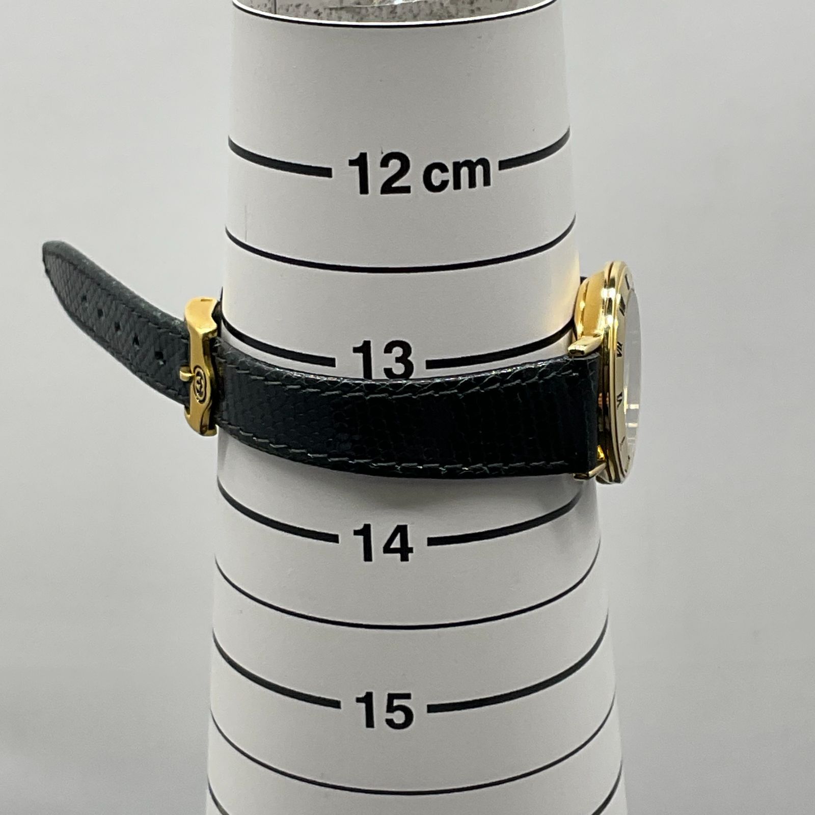 B25040311