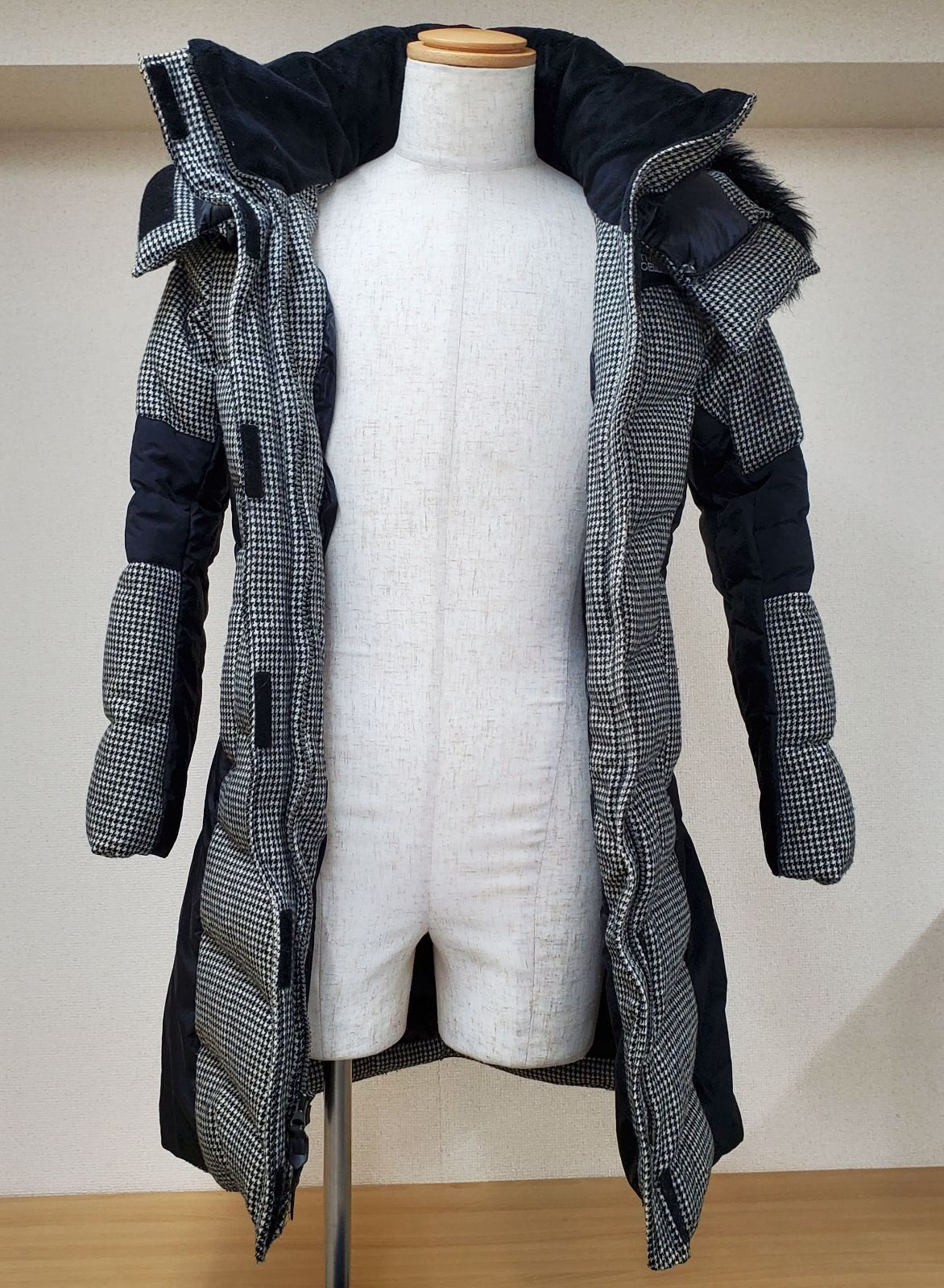 ノースフェイス　ダウンコート　ロング　チャコールグレー　レディース　L IENA ダウン ダウンジャケット 「THE NORTH FACE/ノースフェイス