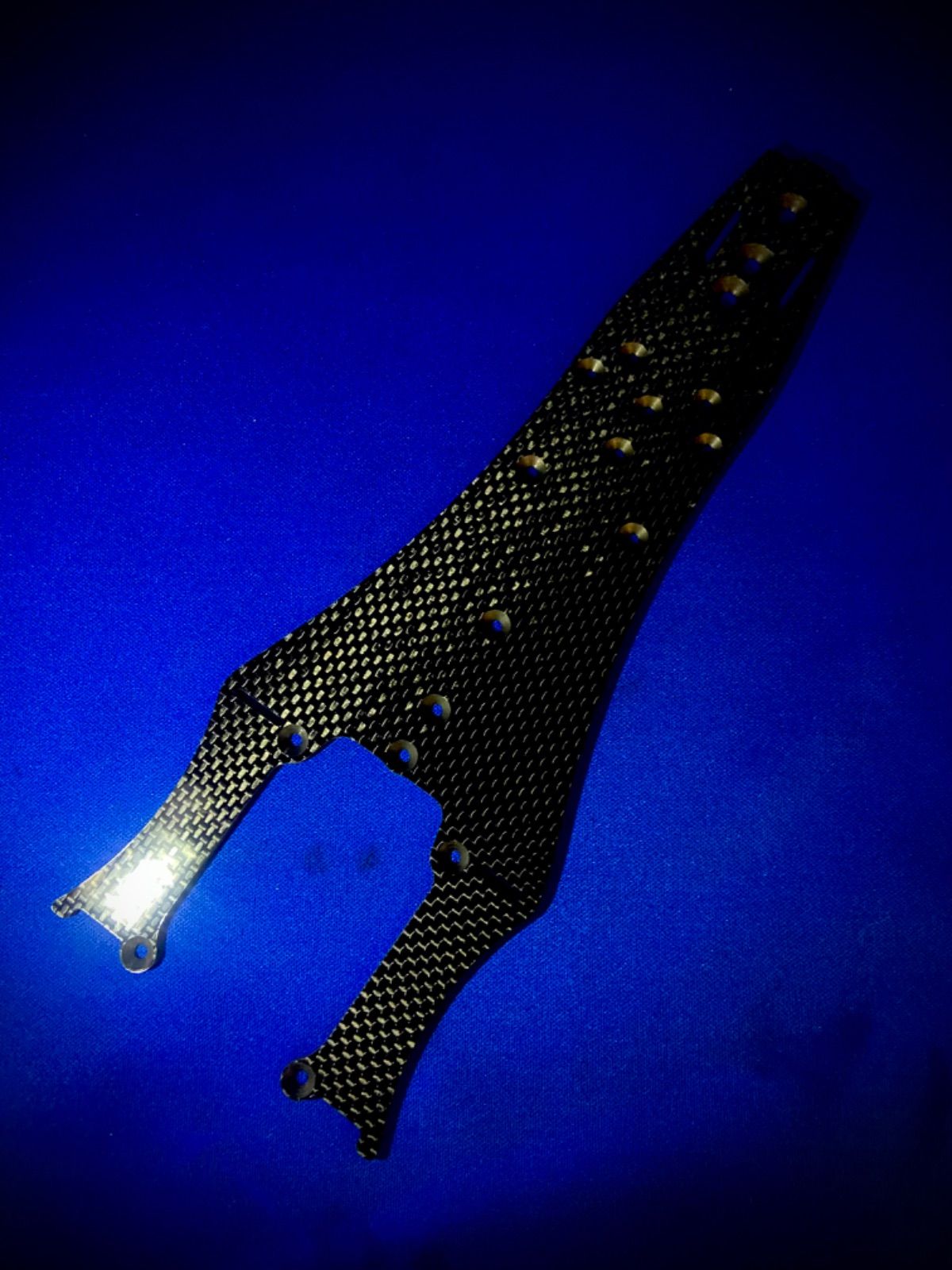 タミヤ F103GT 用　カーボンシャーシ　3.0㎜　蕨山Carbon タミヤ F103 系用 F1 カーボンシャーシ モロテック電光石火