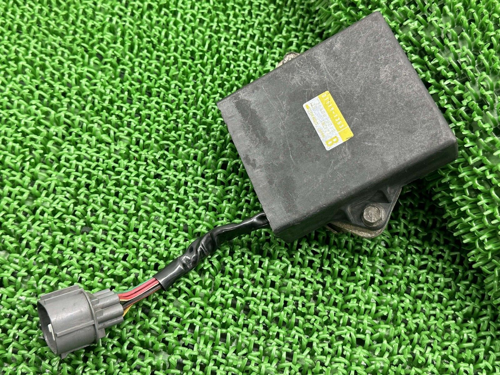 エストレヤ イグナイター カワサキ 純正 バイク 部品 BJ250A エスト CDI スパークユニット ステー付 車検 Genuine Mv