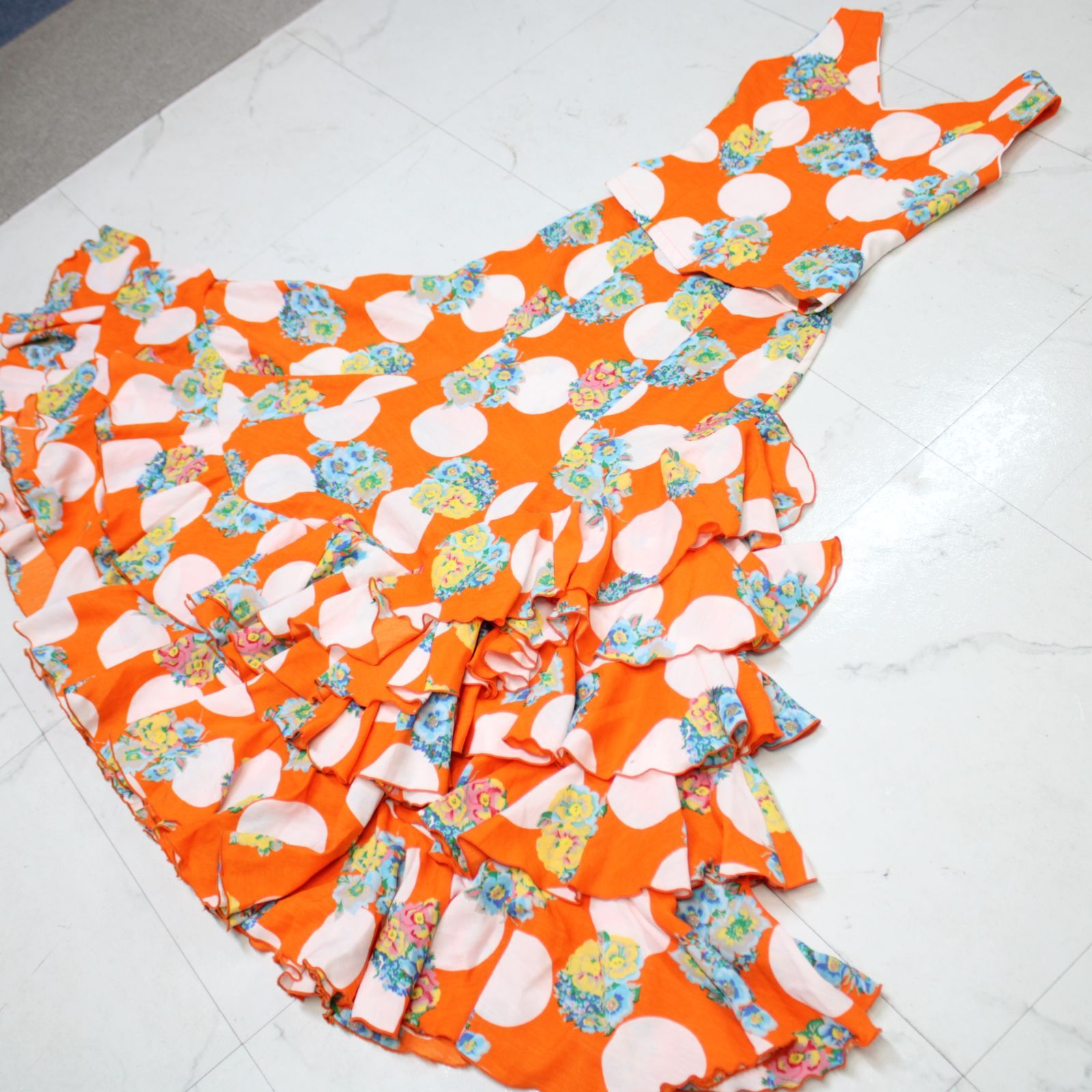 Ｋ＆Ｈ ソニアジョーンズ フラメンコスカート オレンジ 花柄 XL 中古 ソニアジョーンズ フラメンコスカート オレンジ 花柄 XL 中古