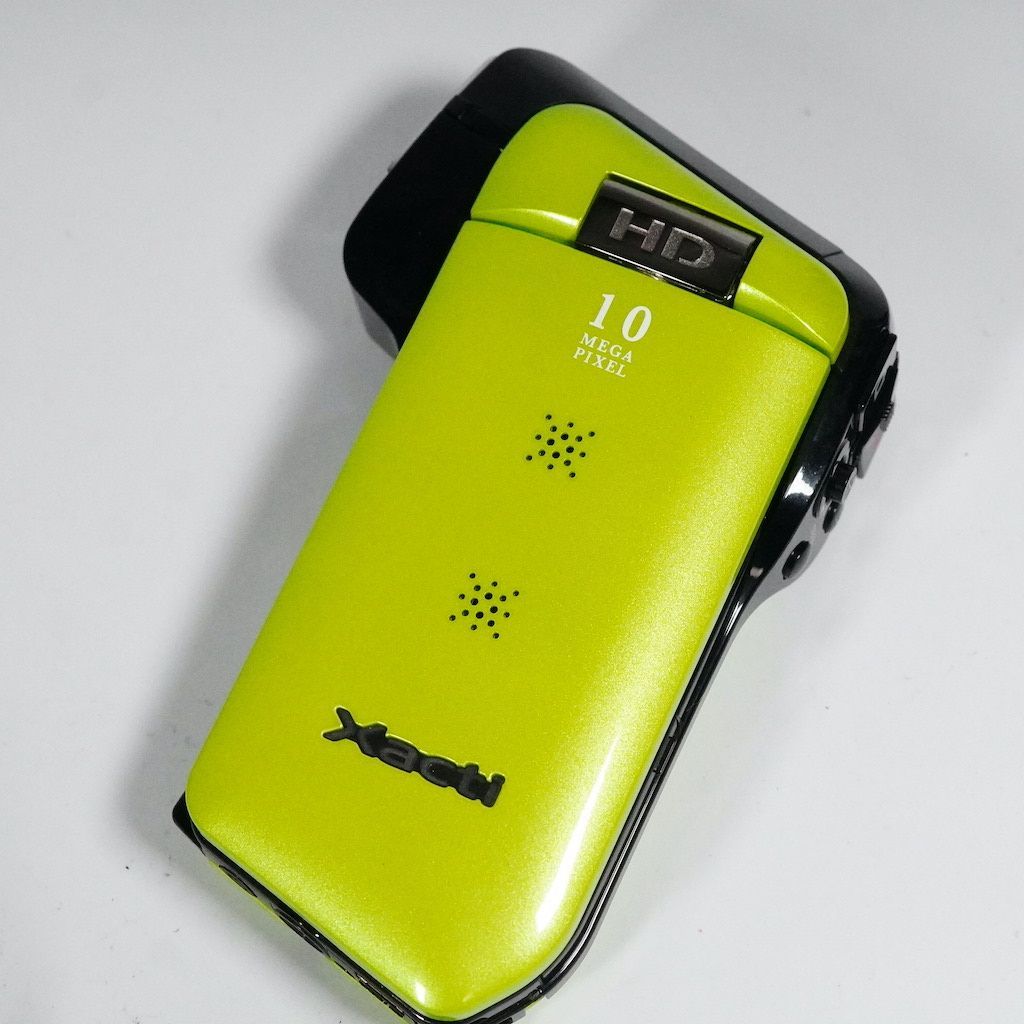 SANYO Xacti DMX-CG11 動作確認済み DMX-CG11: Sanyo rolls out new 720p Xacti camcorder with Eye