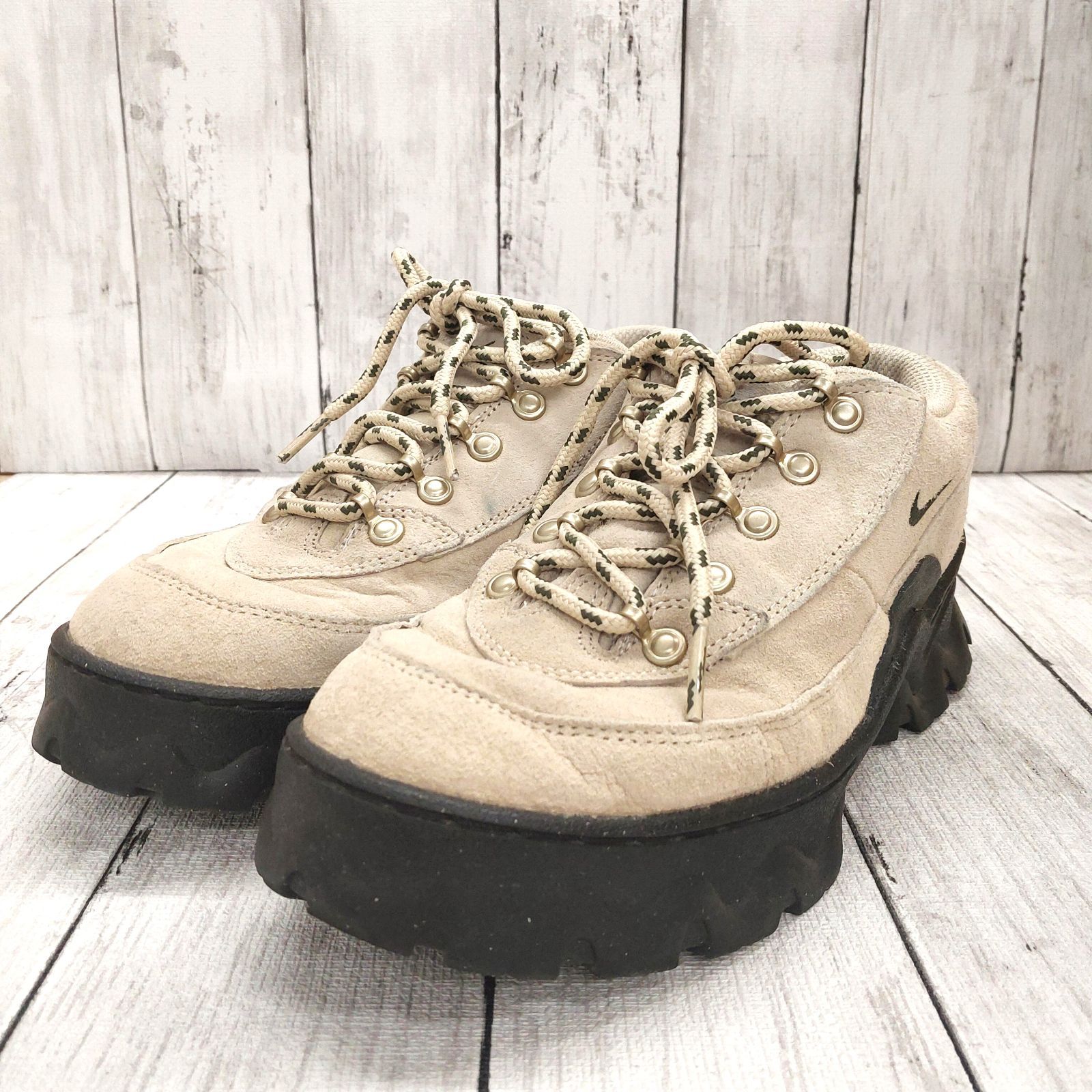 NIKE 】ナイキ ウィメンズ ラハール ロー ラタン / カーゴ 24 NIKE 】ナイキ ウィメンズ ラハール ロー ラタン / カーゴ 24