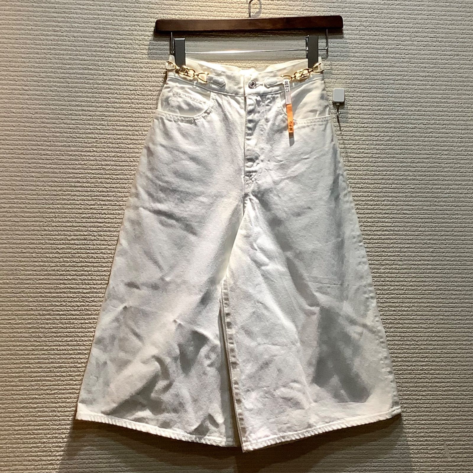 セリーヌ CELINE エディ期 トリオンフ シグネチャー ワイドパンツ ガウチョパンツ ホワイトデニム 24 2N287792D I425|T22