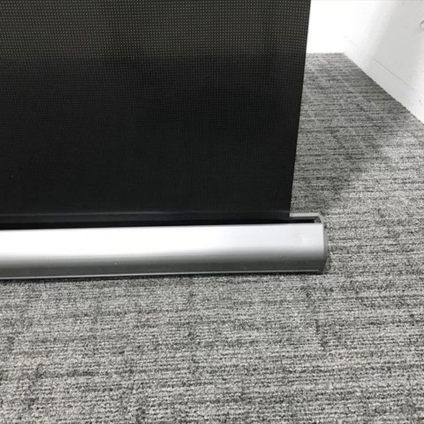 プロジェクタースクリーン 自立式