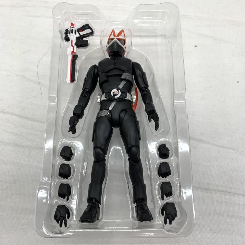 中古フィギュア S.H.Figuarts 仮面ライダーギーツ レーザーブーストフォーム＆ブーストフォームマークII 「仮面ライダ 新品未開封 仮面ライダーギーツ マグナムブースト
