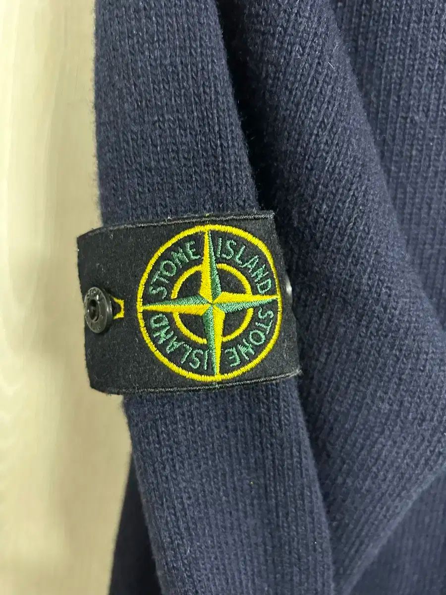 販売