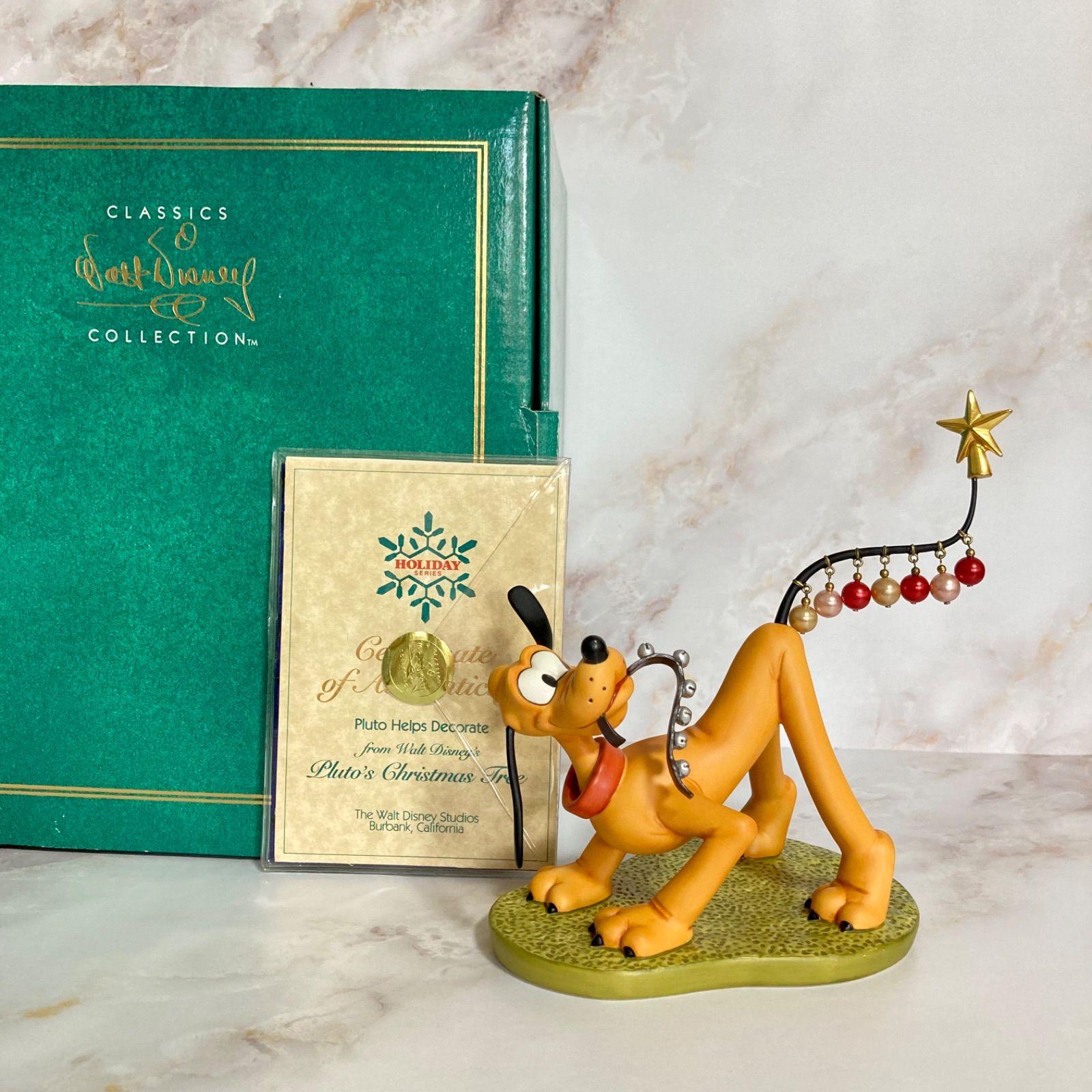 WDCC　ディズニー　プルート　クリスマスツリー WDCC プルートのクリスマスツリー フィギュア - メルカリ