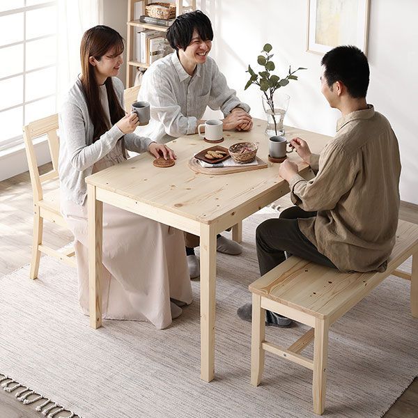 ベンチ
