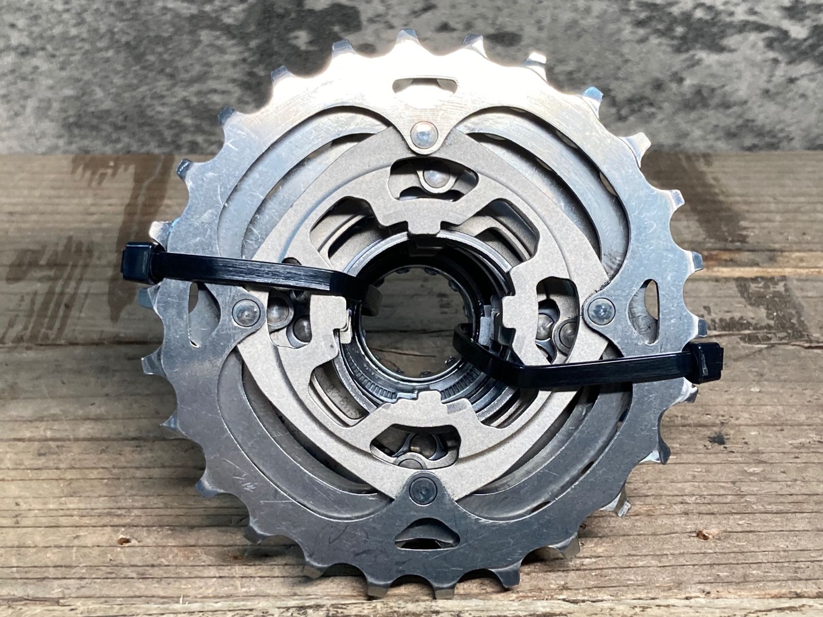 JI986 カンパニョーロ CAMPAGNOLO レコード RECORD スプロケット 13-26T 10S