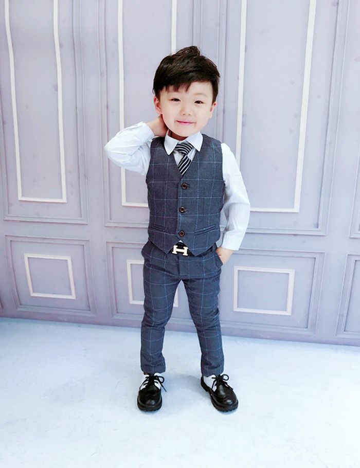 男の子