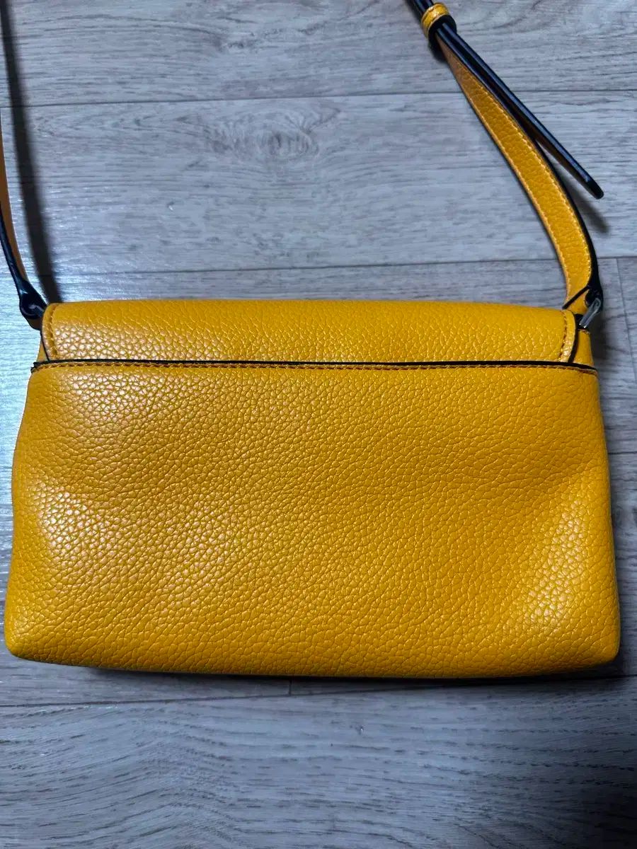 Calvin Klein カルバ ンクライン バッグ