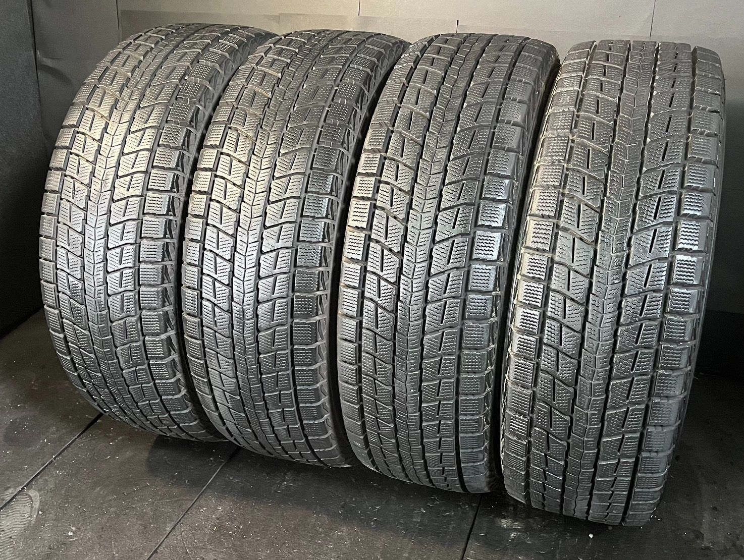 製 約9.6～9.8分山 ダンロップ DUNLOP ウィンターマックス WINTER MAXX SJ8 スタッドレス 225 60R17 4本 h_394