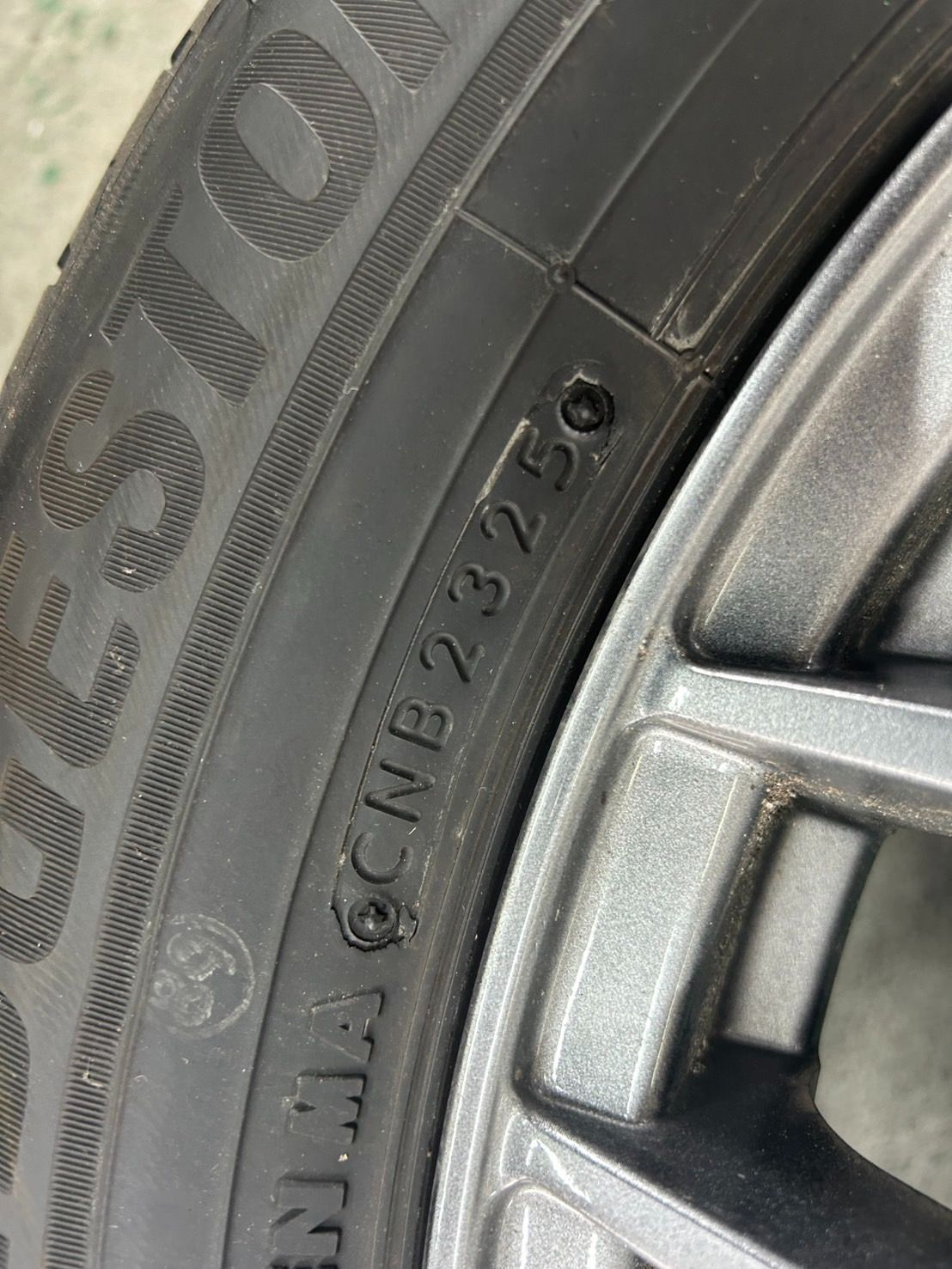 BRIDGESTONE NEWNO 205|65R16 95H 製 × Exceeder E05Ⅱ 16×6.5J 48 5穴114 ガンメタ アルミホイールセット 残溝約4.4mm USTAUSTRALIA_COM_AU