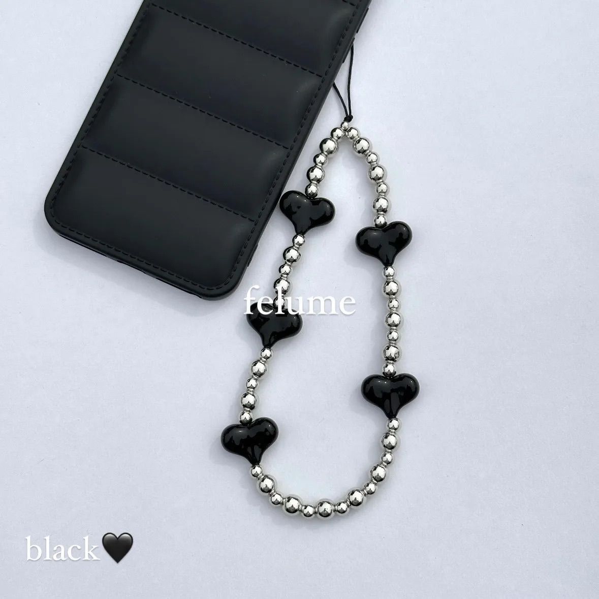 22. 黒ハート ハートストラップ ビーズストラップ スマホストラップ