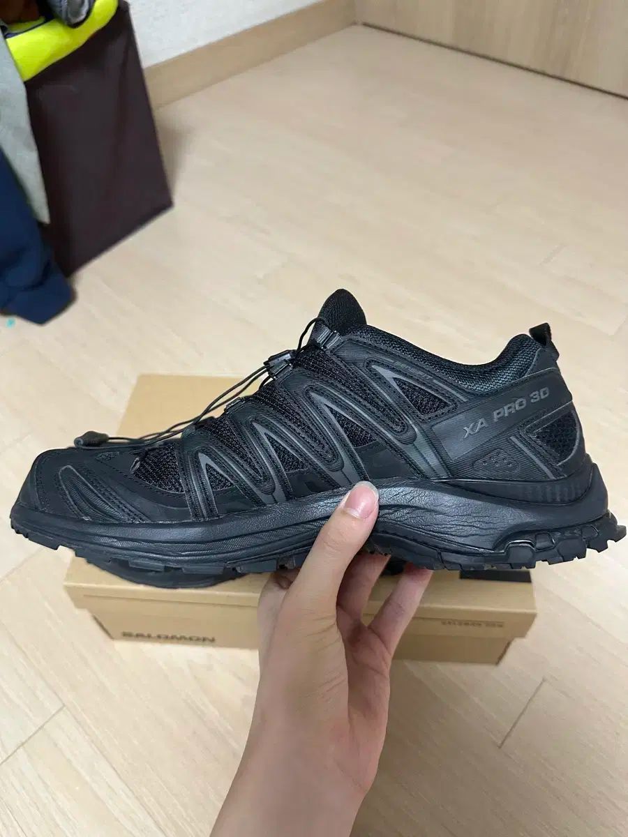 黒 280