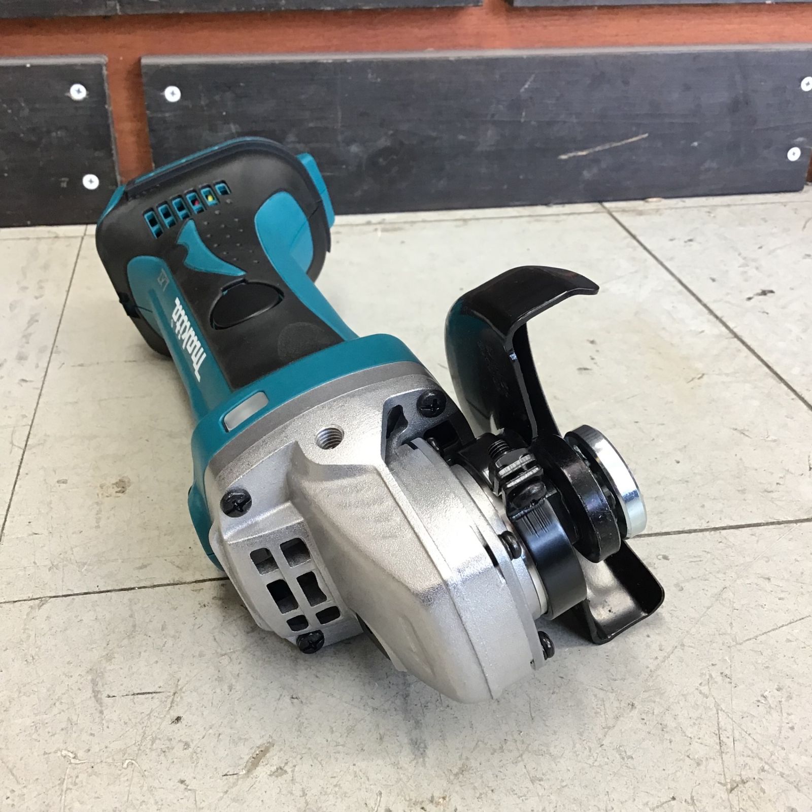 マキタ|makita コードレスディスクグラインダ