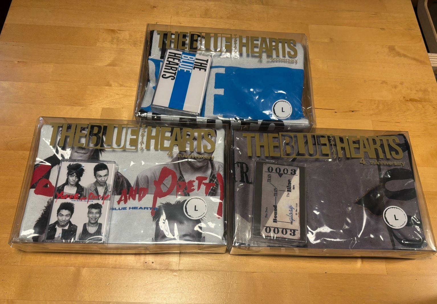 3種類セット THE BLUE HEARTS TRAIN-TRAIN THE BLUE HEARTS YOUNG AND PRETTY カセット-ジャケットTシャツ 黒|Lサイズ