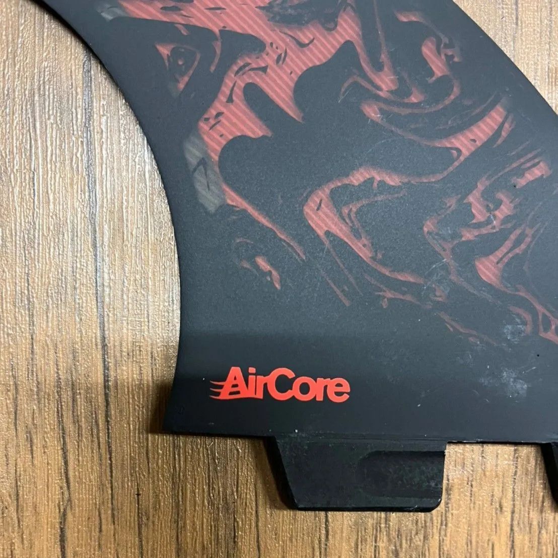 新品送込 FCSⅡ FT フィリペ・トレード エアコア トライフィン黒赤 M