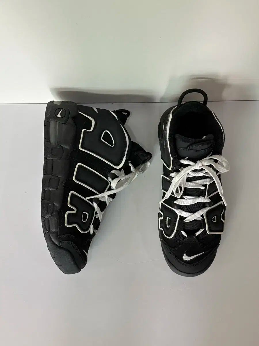 【雷市場（ポンジャン）商品韓国直送】 NIKE(ナイキ) エアモア アップテンポ スニーカー バスケットシューズ