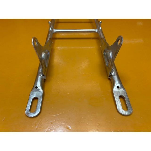 リアキャリア 荷台