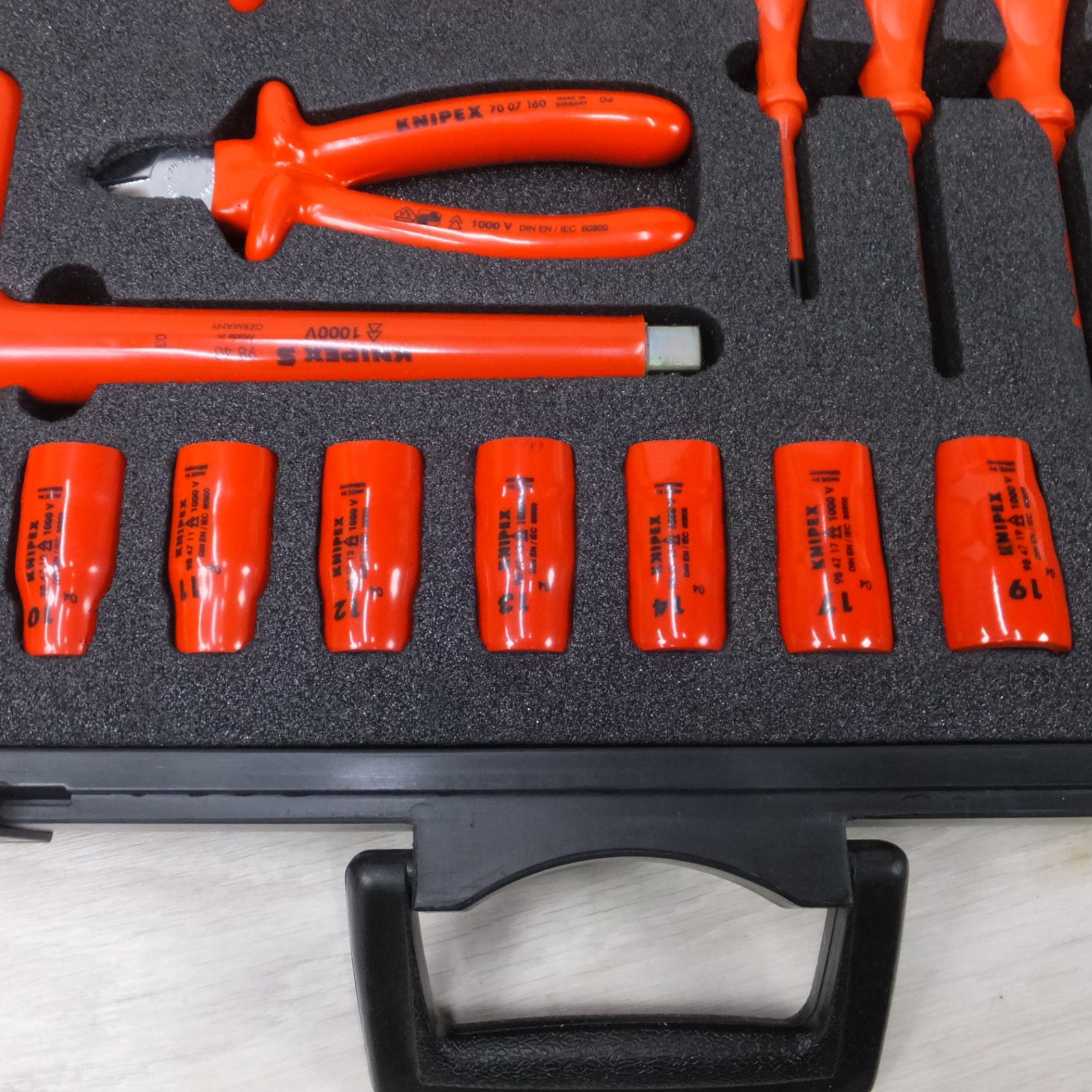 KNIPEX 絶縁