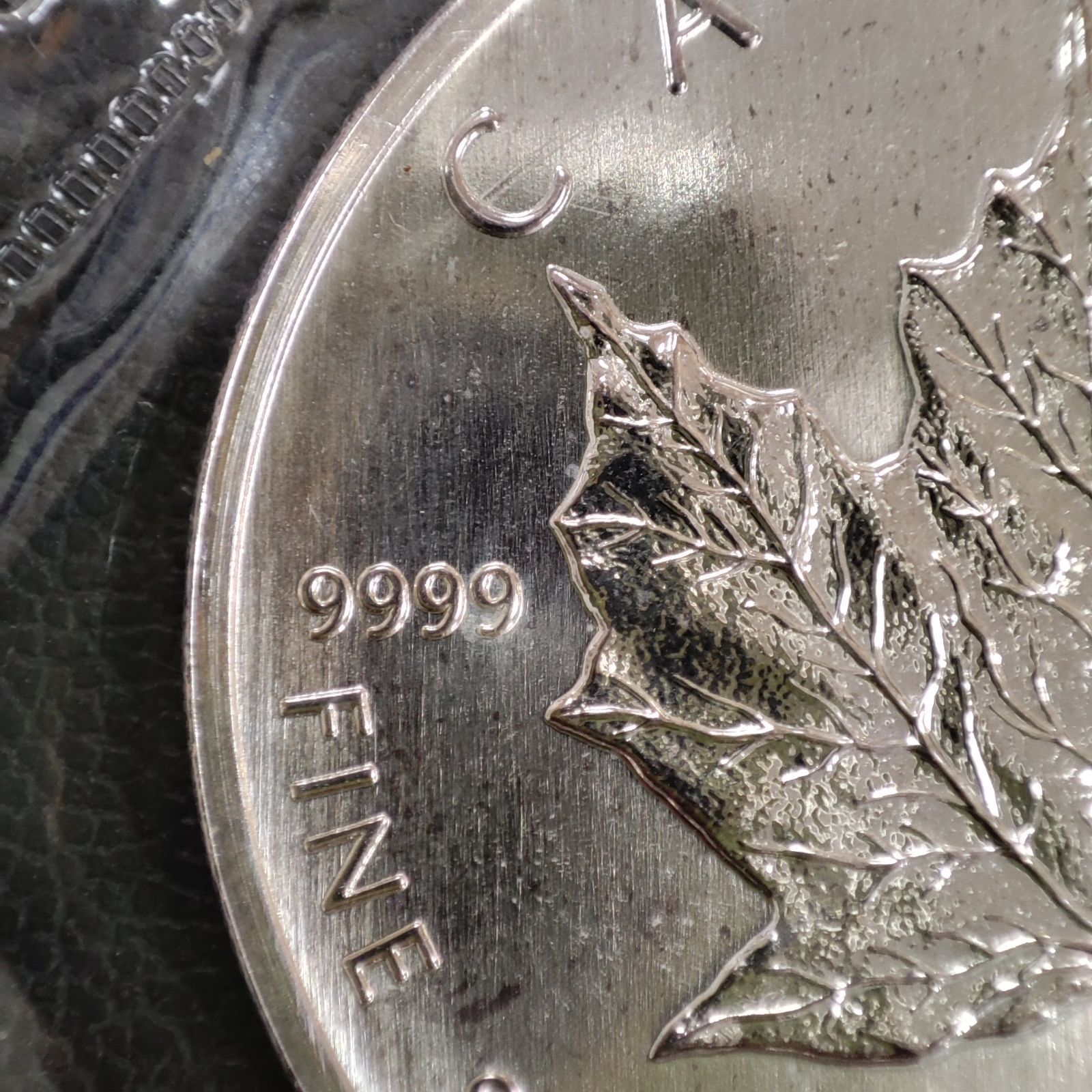 カナダ メイプルリーフ 銀貨 1990 純銀 1オンス パッケージ入り 1oz