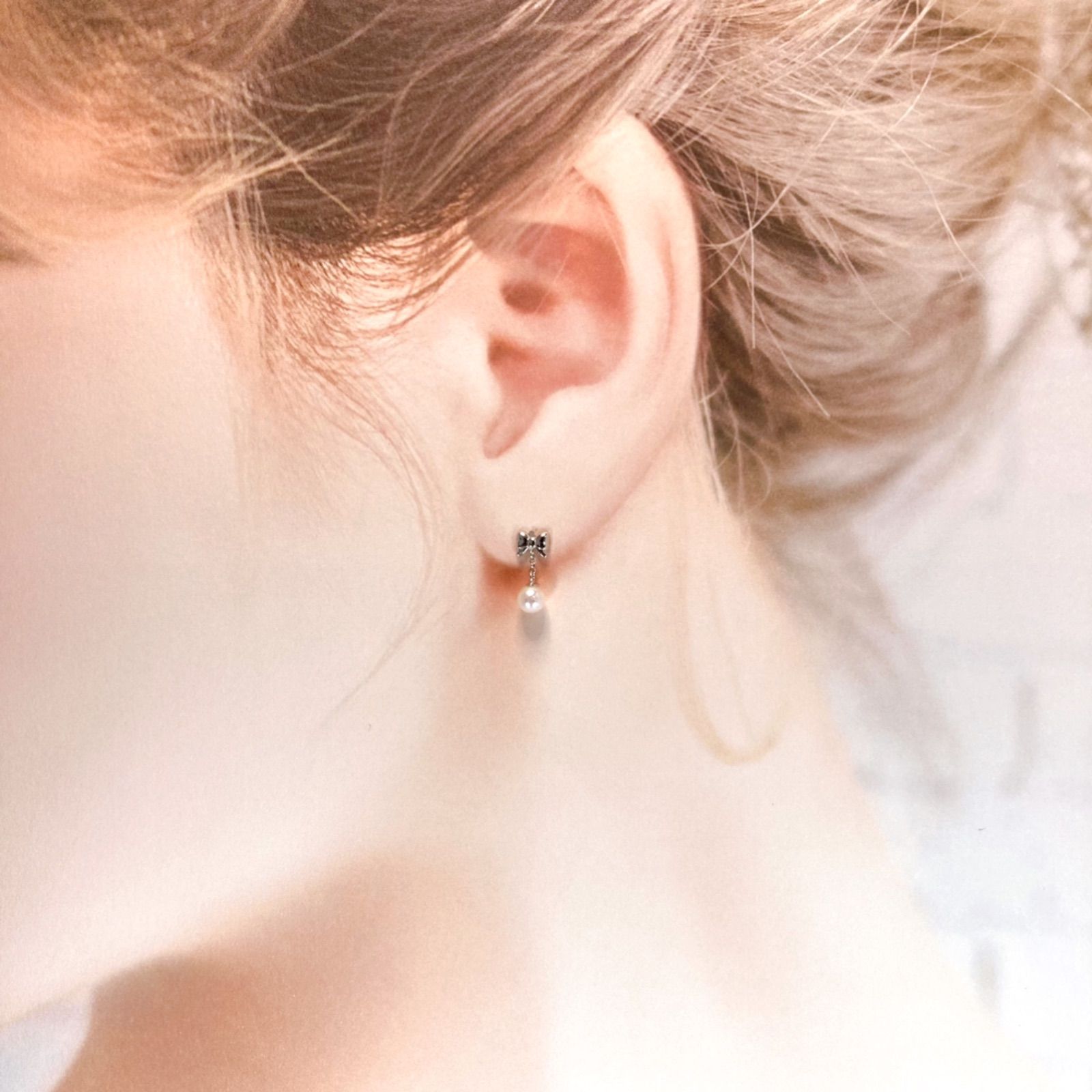K10WG/K14WG リボン ピアス