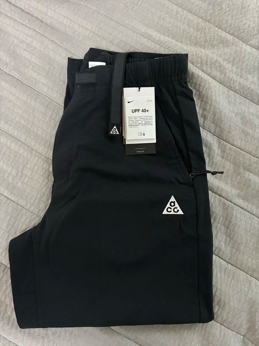 パンツ