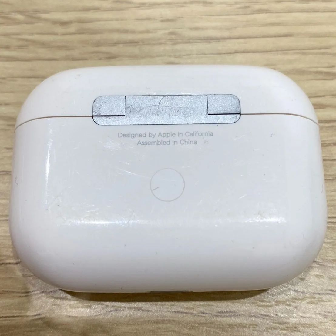 2025春大特価セール！ AirPods ジャンク】Apple Pro メルカリ - A2190 第1世代 イヤホン