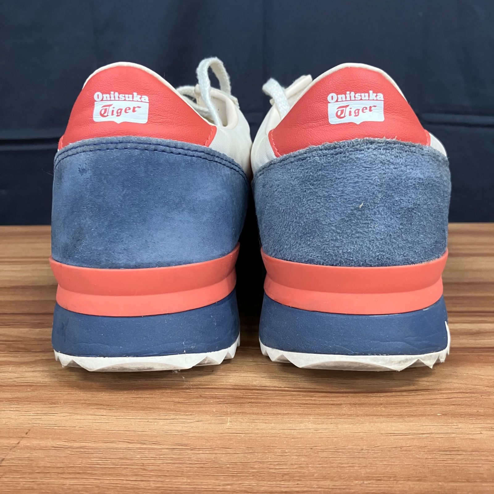 25ANTARES 101xg 週末値下げ！ 値下げ交渉可能】Onitsuka Tiger オニツカタイガー ヘシンティ