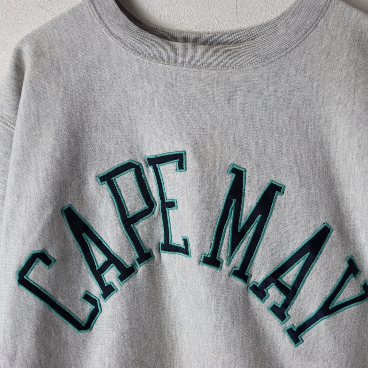 USA製 アメリカ製 90s チャンピオン Champion リバースウィーブ スウェット 刺繍 CAPE MAY グレー size L