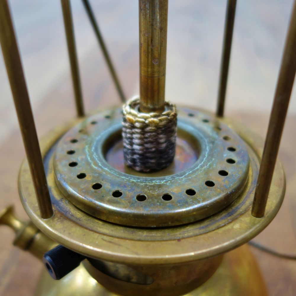 ペトロマックス愛用者が徹底比較】Vapaluxヴェイパラックス灯油