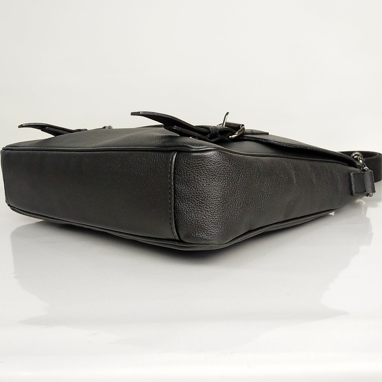 2501-25｜美品｜バーバリー メッセンジャーバッグ レザー ブラック バーバリー(BURBERRY) アウトレット メッセンジャーバッグ